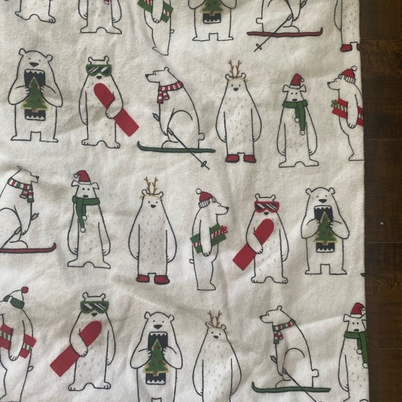 Pottery Barn Teen Polar Bear Duvet and Pillowcase Set - Picture 8 of 13